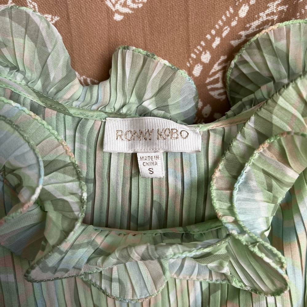 Ronny Kobo Sanabelle Top & Noro Skirt in Sage Multi - Picture 8 of 9